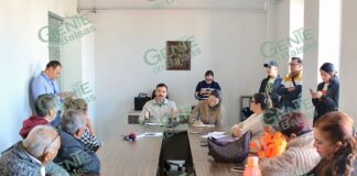 Yankel Benítez mantiene mesa de trabajo con vecinos de Ríos Mexicanos