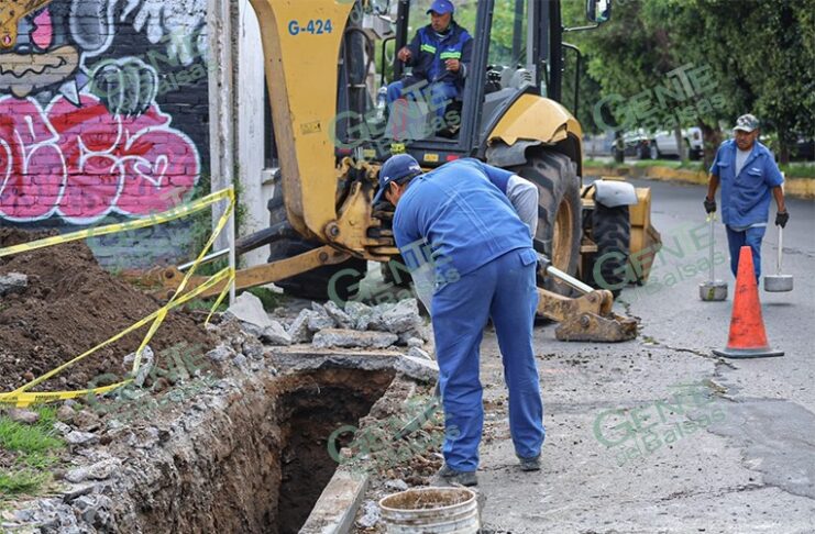 Ooapas atiende puntos críticos de drenaje para mantener en funcionamiento la red sanitaria de Morelia