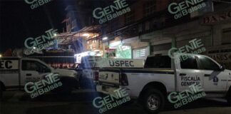 Afuera de un negocio asesinan a balazos a un hombre