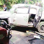 Vuelcan turistas de Edomex en la carretera Acapulco-Zihuatanejo