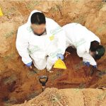 Localizan 7 cuerpos en fosa clandestina de Tlajomulco