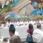 Fecanaco asiste a reunión con diputados locales electos