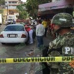 Acribillan a chofer y a una joven en nuevo ataque armado en Acapulco