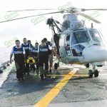 SEMAR auxilia a tripulante herido en altamar