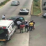 Dos conductoras lesionadas en accidentes casi simultáneos en Zihuatanejo