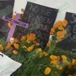 Colocan cruces y veladoras en glorieta de La Diana por feminicidios