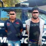 Detienen a dos presuntos ladrones de vehículos