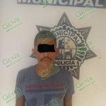 Detienen a 5 personas por posesión de armas y droga