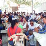 Contribuye Gustavo Morales para que madrecitas tengan un festejo