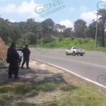Asesinan a un hombre en la carretera Uruapan-Lombardía