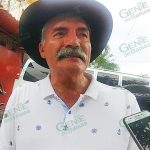 Mujeres michoacanas exigen la destitución del doctor Mireles