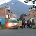 Sujetos armados ingresan a un domicilio para atacar a balazos a un hombre