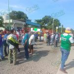 PLANTÓN DE EX OBREROS DEL LAMINADOR; PIDEN JUSTA INDEMNIZACIÓN A CONTRATISTA