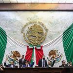 Exhortan diputados a frenar el cobro de cuotas de inscripción