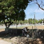 Fomenta Gobierno de Lázaro Cárdenas deporte con construcción de cancha en Playa Azul