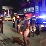 Asesinan a un hombre afuera de un bar en Morelia