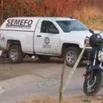 En Huetamo localizan semi enterrado el cadáver de mujer