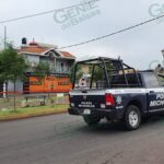 Moto sicarios matan a un joven dentro de su negocio