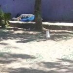 Asesinan a balazos a un peatón en Apatzingán