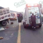 Choque de tres camionetas deja un saldo de 15 lesionados