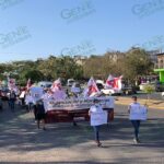 Marchan pidiendo unidad y encuesta incluyente en Morena
