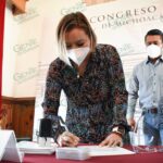 Recibe presidencia de la Mesa Directiva Ley Integral de Pueblos Indígenas