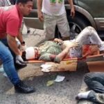 Camioneta atropella a una pareja y a un menor de edad