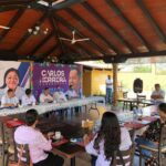 Sector educativo y profesionistas respaldan proyecto ciudadano de Silvia Estrada a la alcaldía de Lázaro Cárdenas
