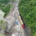 Abren paso alterno en tramo dañado de la autopista siglo 21