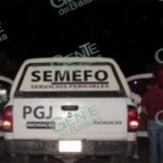 Abandonan cadáver de un hombre envuelto en una cobija