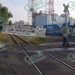Lejos de una solución al bloqueo al tren, hay más puntos obstruidos: Organismos