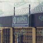 A punta de pistola, asaltan Caja de Ahorros “Alianza” en Morelia