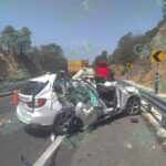 Choque de auto con un tráiler y una pipa, deja un muerto