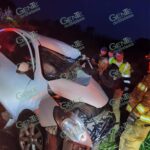 Dos muertos y tres heridos, deja choque de dos vehículos