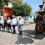 Supervisa Bedolla obras en Cojumatlán de Regules