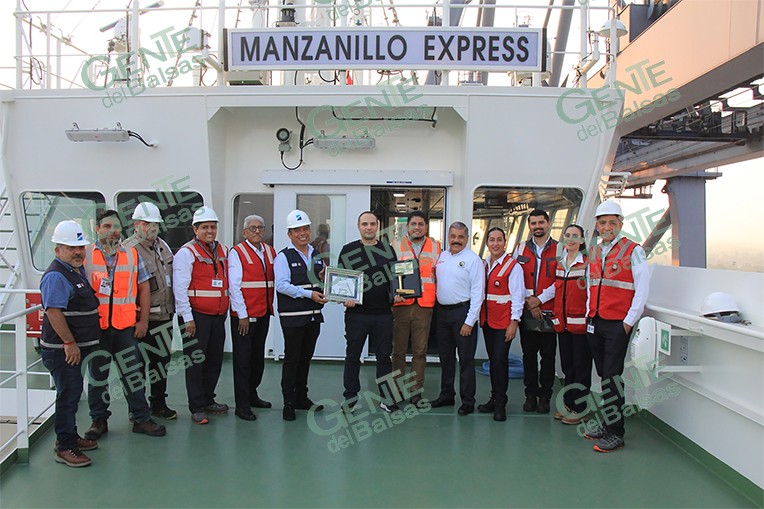 Realiza primer arribo a LC buque Manzanillo Express | Gente del Balsas