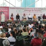 Bedolla y Gobierno de México entregan tarjetas de Pensión para Personas con Discapacidad