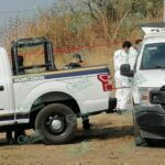 Localizan en una barranca los cadáveres de dos hombres