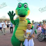 Un éxito el recorrido portuario de superhéroes con motivo del Día del Niño