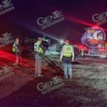 Choque de camioneta contra tracto camión, dejó una mujer muerta
