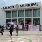 Toma de palacio por maestros, aborta simulacro de sismo en ese inmueble