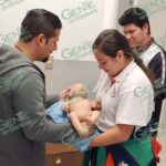 Bebés robot, la iniciativa del Cecytem para reducir el embarazo adolescente