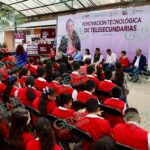 En tiempo récord, SEE avanza con renovación tecnológica de telesecundarias