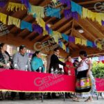 Entregan 18 premios a sector artesanal de Cherán
