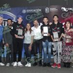 Estudiantes del Cecytem se coronan en torneo de robótica