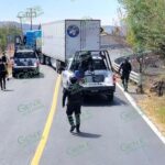 Guardia Civil libera el paso vehicular en el libramiento de Jiquilpan a Villamar