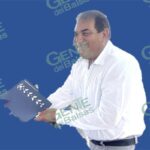 Desmienten esté enfermo Gil Ruiz, alcalde de Coahuayana