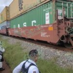 Sujetos armados asaltan el tren en colonia de Morelia