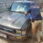 Realiza FGE cateo en la Estancia: asegura dos vehículos, un arma de fuego y detiene a una persona