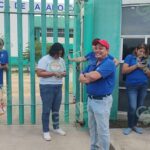 Docentes de la Politécnica protestan y en respuesta amagan desplazarlos